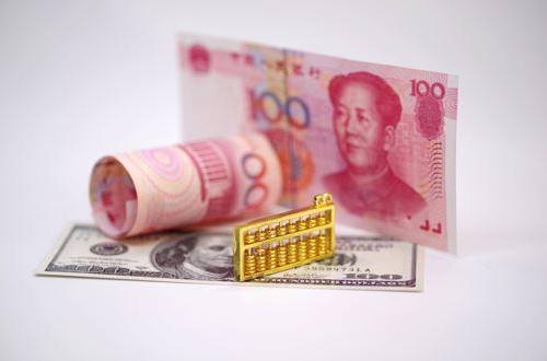 万全区开展春季苗木精细养护